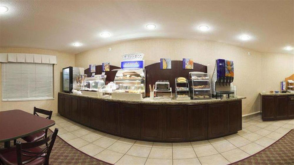 Holiday Inn Express Hotel & Suites Maryville By Ihg Esterno foto